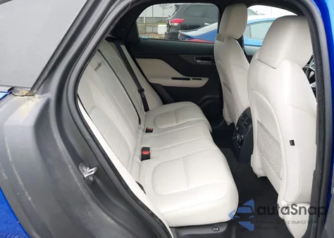 2017 Jaguar F-Pace First Edition z USA, uszkodzony, nr VIN SADCP2BV9HA056400